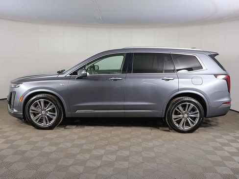 Used 2022 Cadillac XT6 Premium Luxury w/ Technology Package image 17