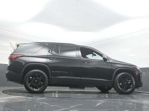 Used 2023 Chevrolet Traverse LT image 53
