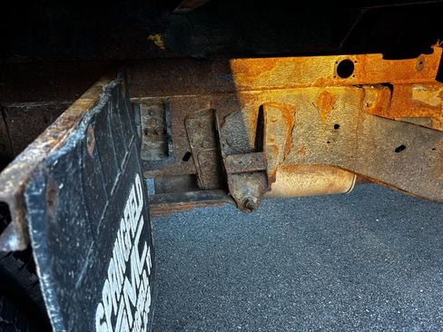 Used 2007 GMC Sierra 3500 SL w/ Heavy-Duty Power Package image 23