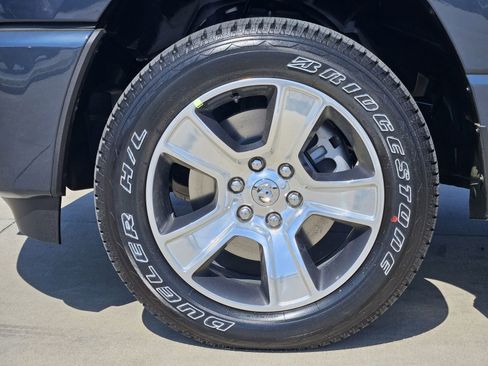 New 2026 RAM 1500 Express image 12