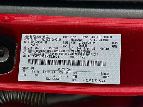 Used 2025 Ford F150 Lariat w/ Equipment Group 501A Mid AWD/4WD image 27