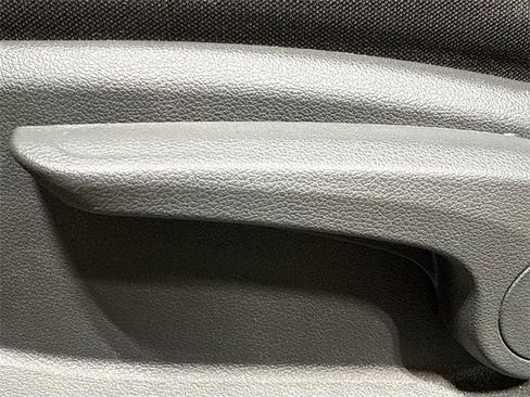 Used 2019 Hyundai Elantra SE w/ Cargo Package image 17