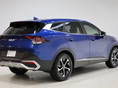 Used 2023 Kia Sportage EX FWD image 8