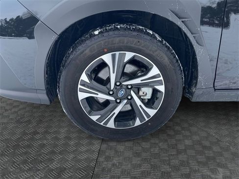 Certified 2025 Subaru Crosstrek 2.0i Premium image 14