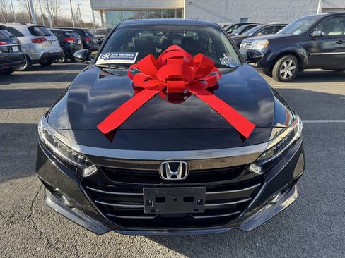 Used 2021 Honda Accord Sport image 28
