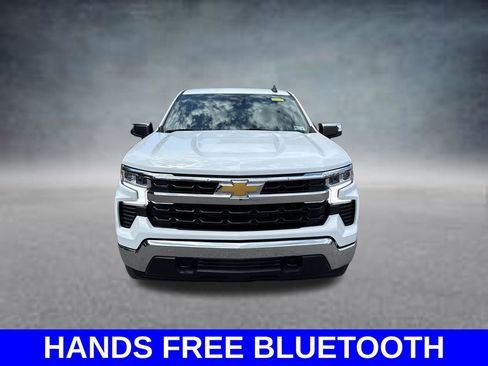 Used 2024 Chevrolet Silverado 1500 LT AWD/4WD image 5