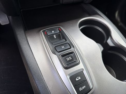 Used 2021 Honda Ridgeline Sport image 15