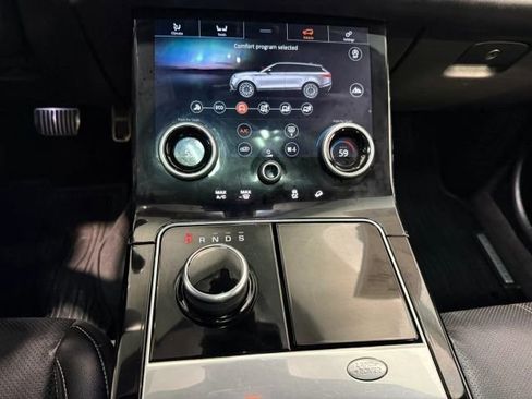 Used 2020 Land Rover Range Rover Velar S image 21
