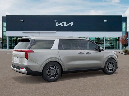 New 2026 Kia Carnival EX image 6
