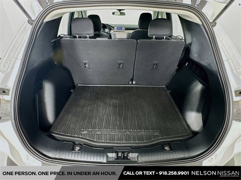 Used 2021 Ford Escape S image 22