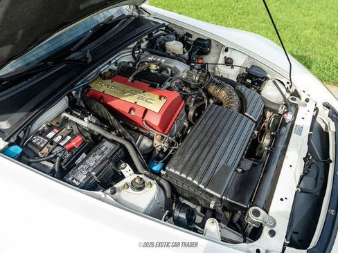 Used 2004 Honda S2000 image 25