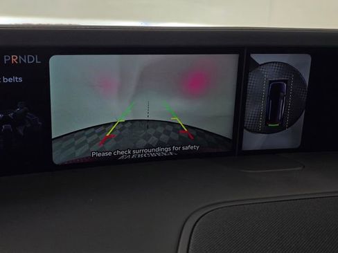 Used 2025 Lincoln Nautilus Reserve image 30