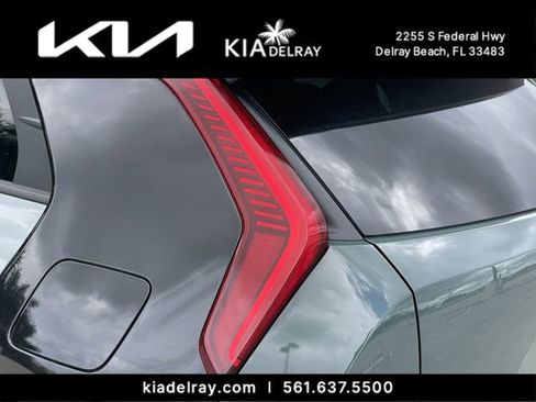 New 2026 Kia Niro SX Touring image 7
