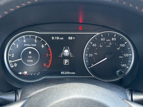 Used 2020 Nissan Kicks SR image 27