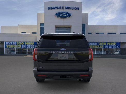 New 2025 Ford Expedition Active AWD/4WD image 5