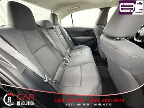 Used 2023 Toyota Corolla LE FWD image 33