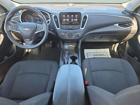 Used 2024 Chevrolet Malibu LT image 31