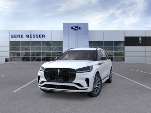 New 2026 Lincoln Aviator 2WD image 24