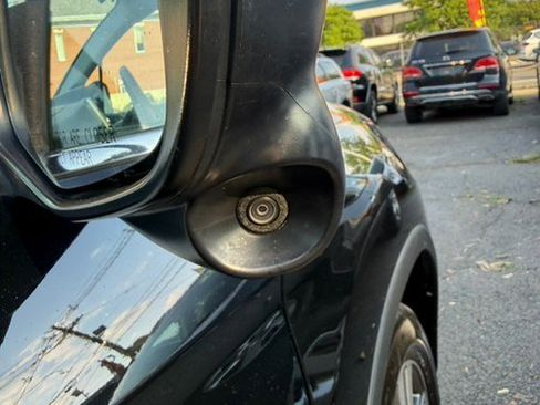 Used 2018 Honda Pilot EX image 25