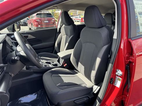 Used 2025 Subaru Impreza 2.0i image 11