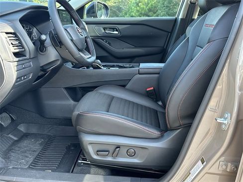 Certified 2025 Nissan Rogue SV w/ Rock Creek Premium Package image 8