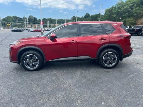 Certified 2024 Nissan Rogue SV AWD/4WD image 6
