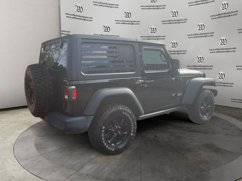 Used 2021 Jeep Wrangler Sport image 5