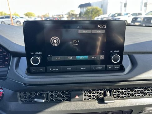 Used 2024 Honda Accord EX image 24