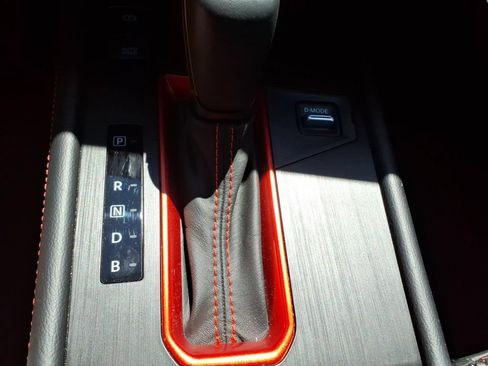 Used 2025 Nissan Kicks SR FWD image 24