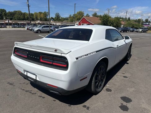 Used 2018 Dodge Challenger GT image 8