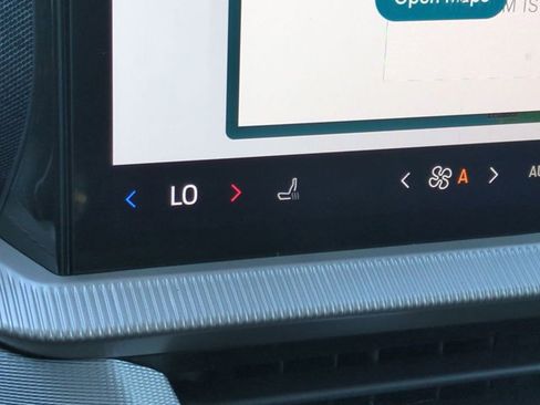 New 2025 Ford Explorer Active image 23