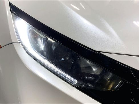 Used 2019 Honda Civic Sport image 28