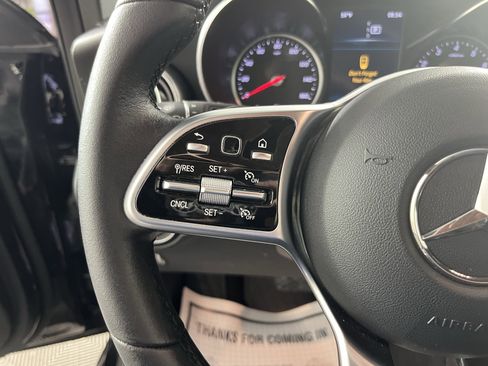 Used 2022 Mercedes-Benz GLC 300 4MATIC image 18