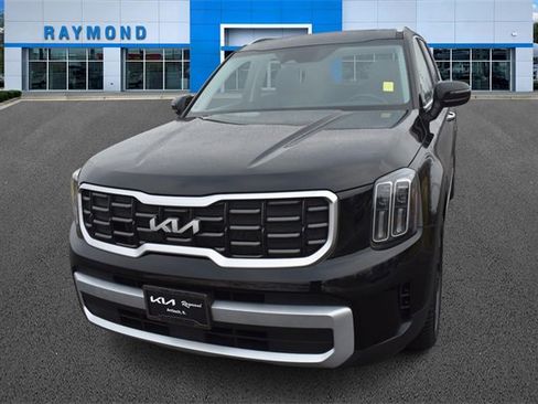 Certified 2024 Kia Telluride S w/ S Sunroof Package image 7