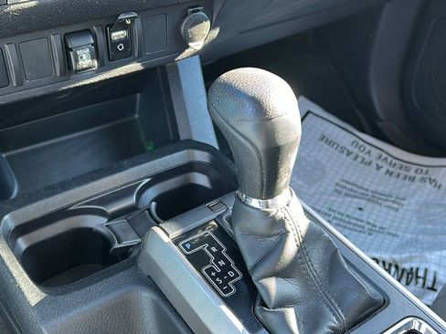 Used 2019 Toyota Tacoma SR5 image 16