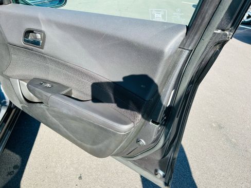 Used 2013 Acura ILX AT image 30