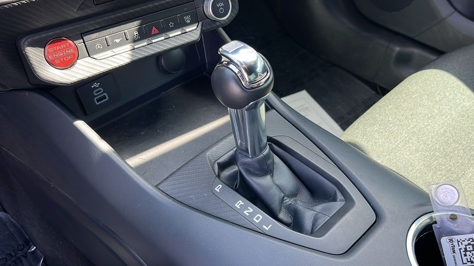 Used 2024 Ford Mustang Coupe RWD image 21