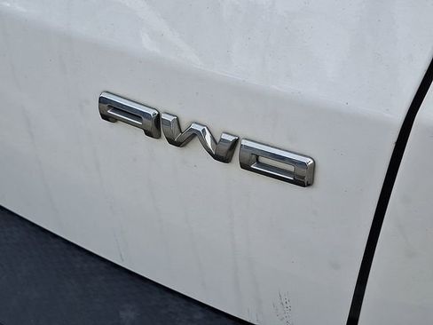Used 2022 Ford Escape S AWD/4WD image 11