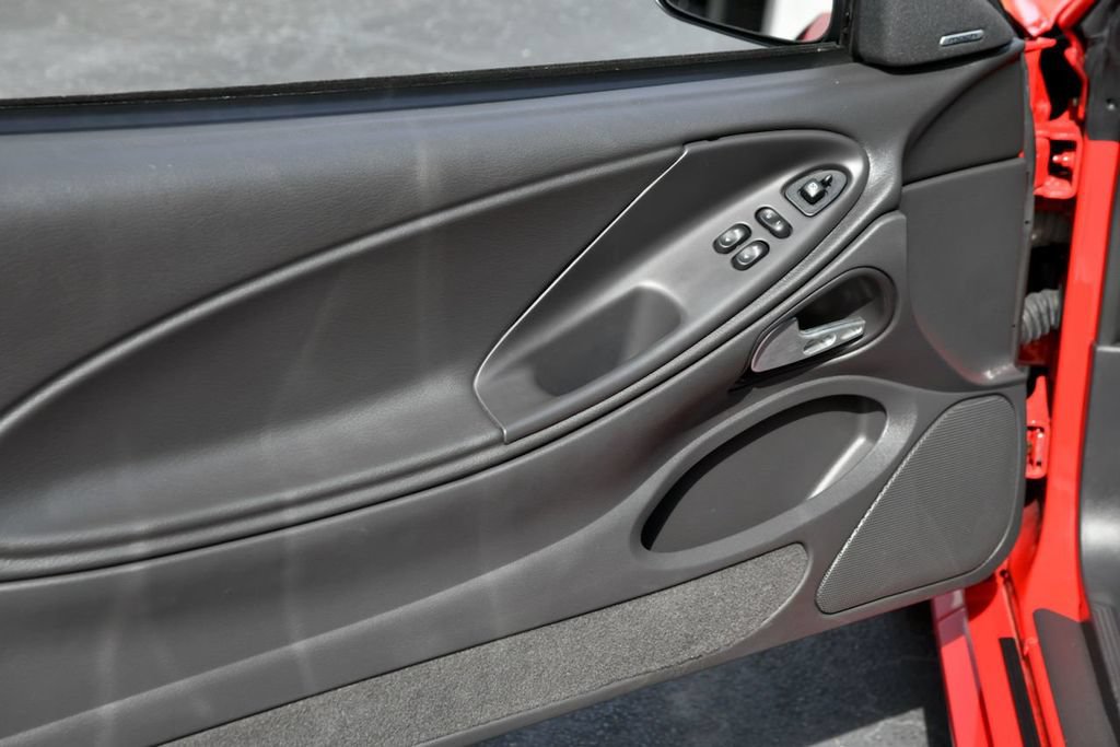 Used 2003 Ford Mustang Mach 1 RWD image 33