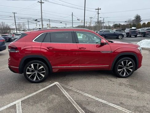 Used 2024 Volkswagen Atlas Cross Sport SEL Premium R-Line image 15