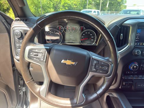 Used 2019 Chevrolet Silverado 1500 LTZ w/ LTZ Plus Package AWD/4WD image 11