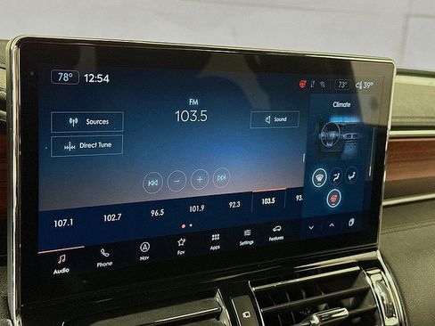 Used 2024 Lincoln Navigator Premiere image 15