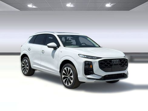 New 2026 Audi Q3 quattro 2.0T image 7
