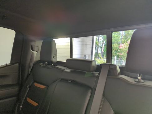 Used 2019 GMC Sierra 1500 AT4 w/ AT4 Premium Package AWD/4WD image 31
