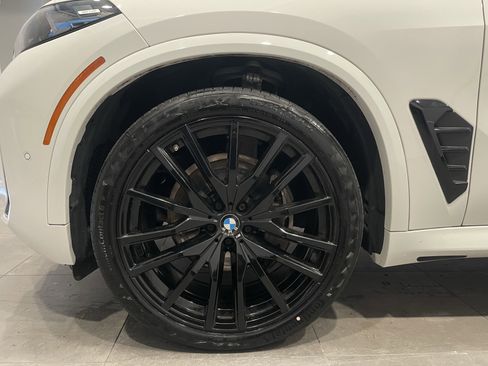 Certified 2024 BMW X5 xDrive40i w/ M Sport Package image 7