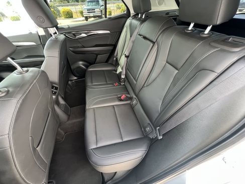 Used 2025 Buick Envision Preferred image 28