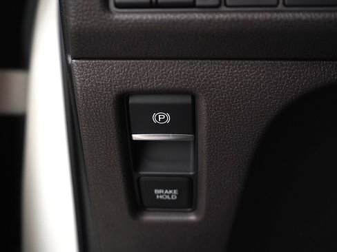 Used 2018 Honda Odyssey Touring image 31