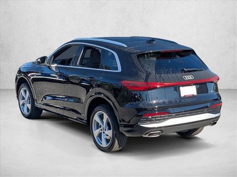New 2025 Audi Q5 Premium Plus image 7