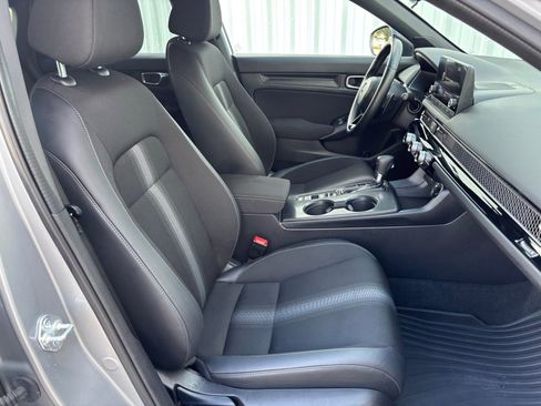 Used 2023 Honda Civic Sport image 36
