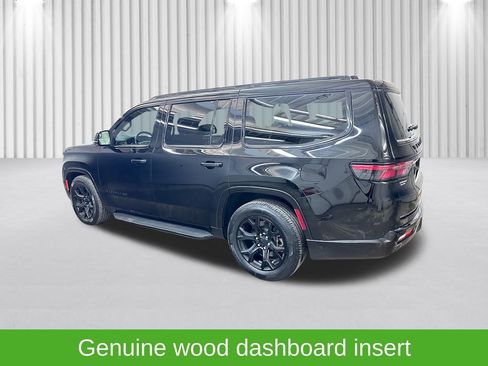 Certified 2024 Jeep Wagoneer Series II w/ Convenience Group I image 11